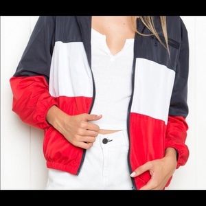 Brandy Melville Windbreaker